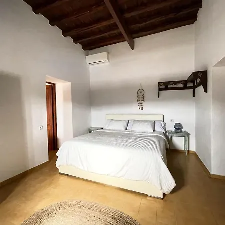 Toni Den Real Tatil Evi San José